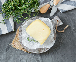 Сыр "Велий" классический