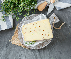 Сыр "Велий" с тмином