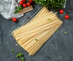 Макаронные изделия Спагетти из твердых сортов пшеницы
